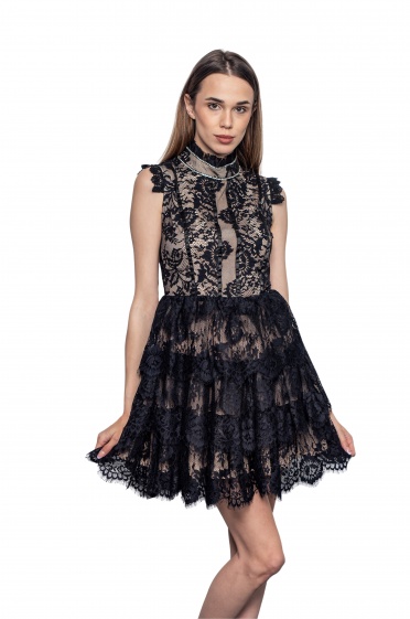 Дамска черна дантелена рокля