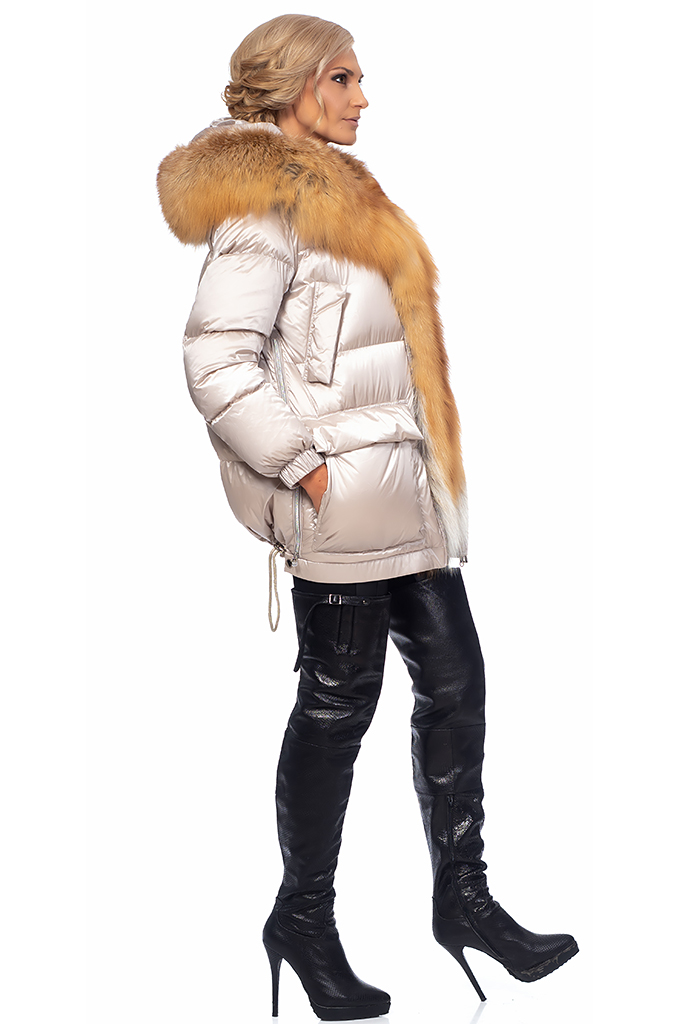  Дамскo пухено яке с косъм лисица
